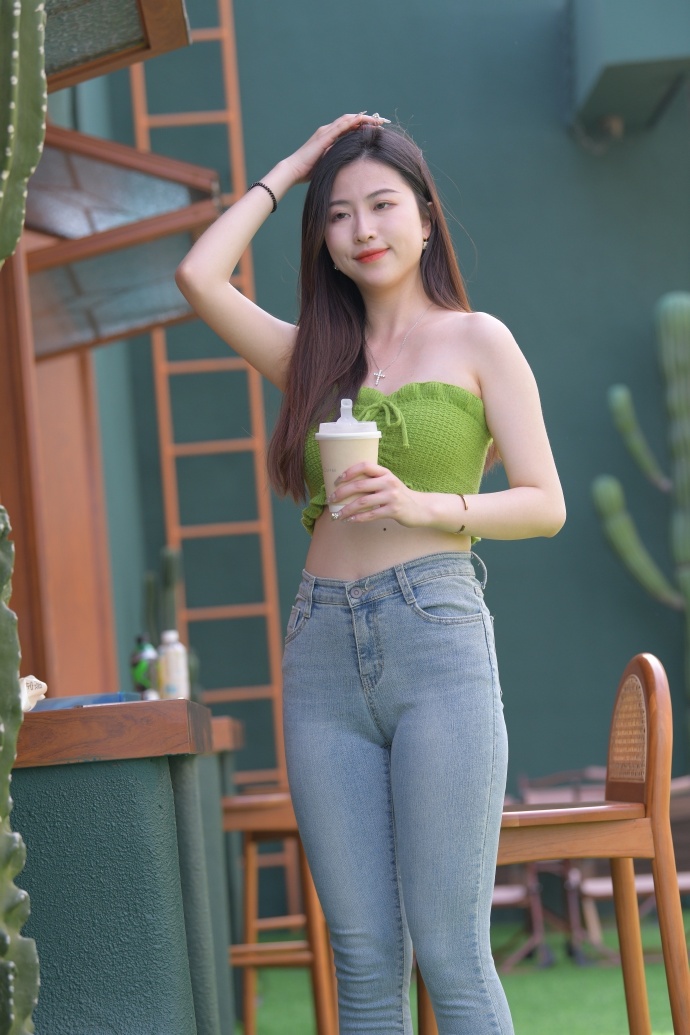 车妈妈系列_小孩开大车妈妈系列V龙8国际电子游戏娱乐平台小孩开大(图1)